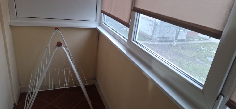 Închiriez garsonieră