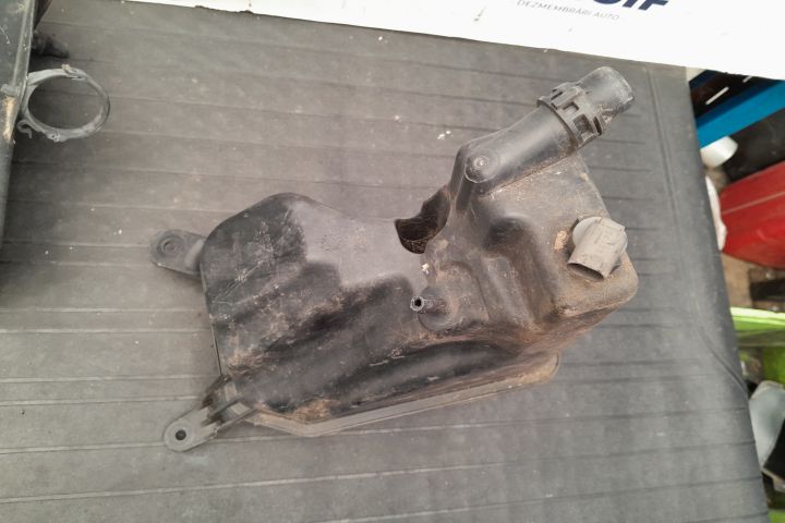 Vas expansiune 10617211 10617211 BMW Seria 1 E87