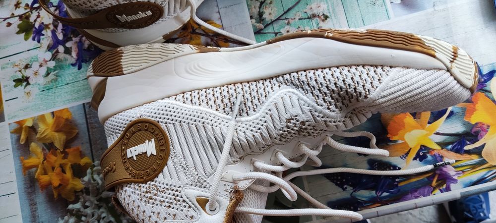 Маратонки Мойски