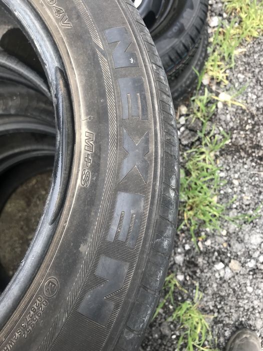 Всесезонни гуми 17 цола Nexen Npriz AH8 215/55/17 DOT3322