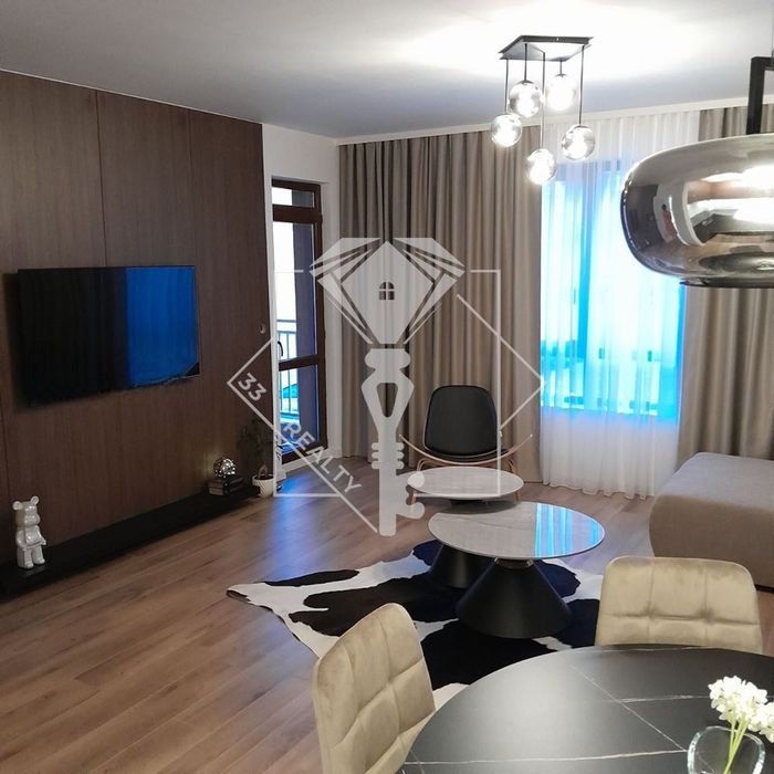 Продава се Двустаен апартамент в Пловдив, Остромила - 86 кв.м за 2070 €/кв.м - Снимка #1