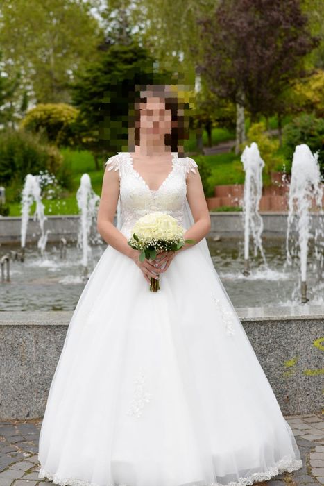 Rochie mireasa mărimea 46