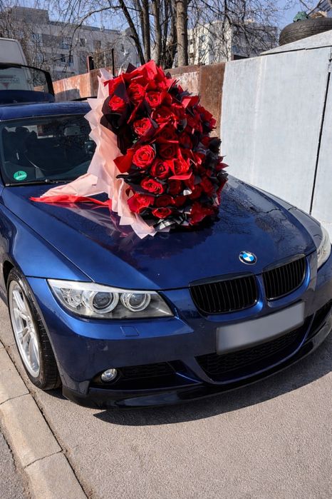 Buchet deosebit 101 trandafiri