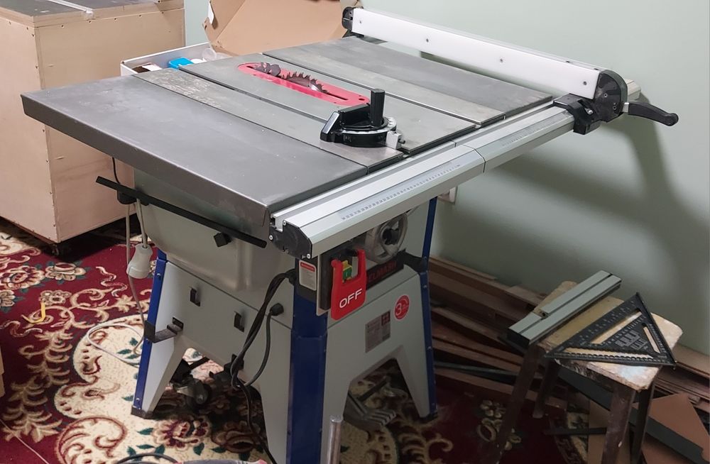 Циркулярный станок Belmash TS-250R