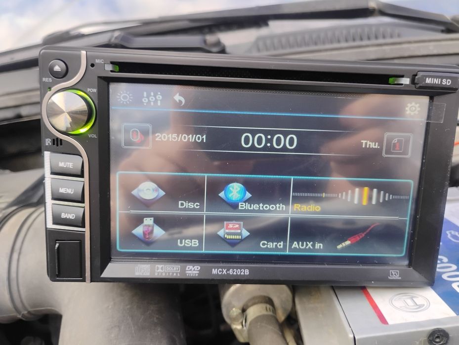 мултимедия за кола DVD, BLUETOOTH, USB