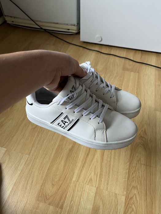 Кросовки от EA7