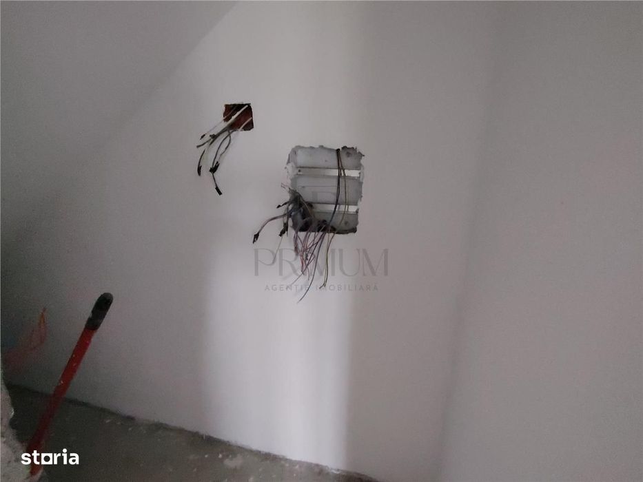 Duplex spatios - bucatarie inchisa - personalizare interioara