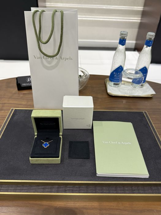 NEW Подвеска Van Cleef & Arpels Vintage Alhambra VCARP9SY00