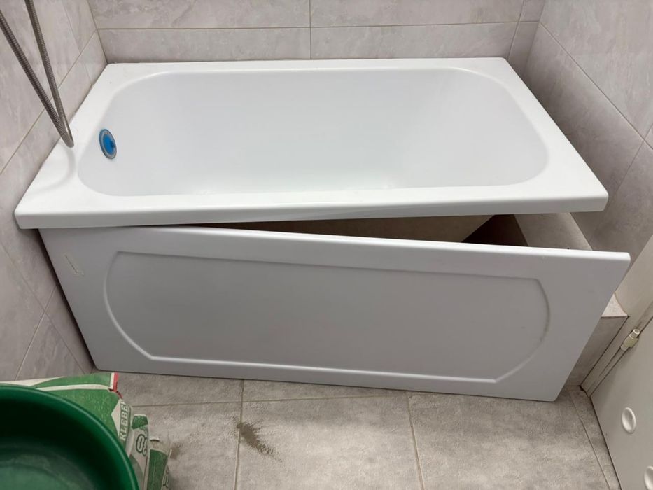 Ванна почти новая