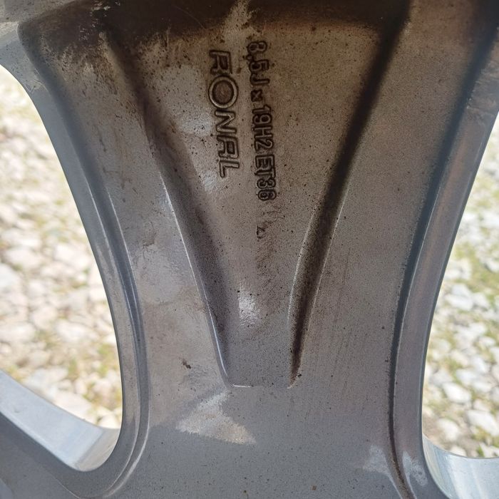 Оригинални 19ки мерцедес