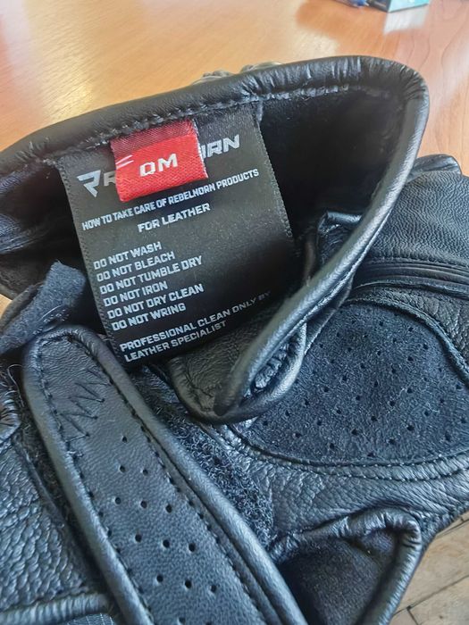 Vând mănuși moto dama Rebelhorn Thug II Lady mărimea M