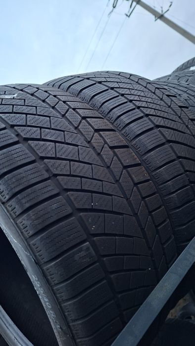 2buc 255 40 R20 Continental iarna M+S cauciucuri anvelope ms 20