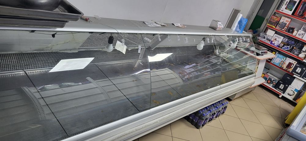 Витрина холодильная для мяса