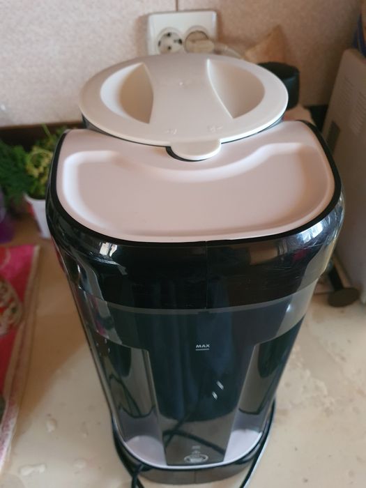 Dozator de lapte praf pentru bebelusi Baby Brezza