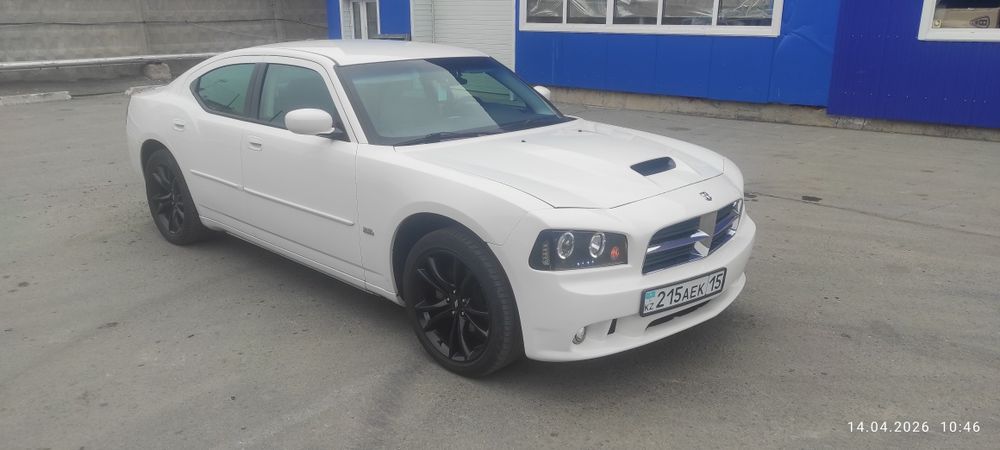 Продам автомобиль Чаржер