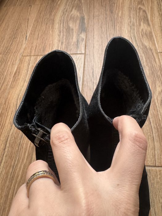 Ghete piele intoarsa eco