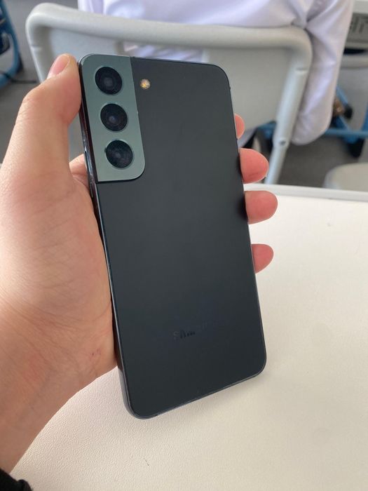 Samsung s22 5G 128/8