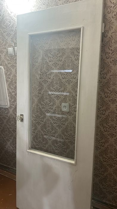 Отдам деревянные двери бесплатно