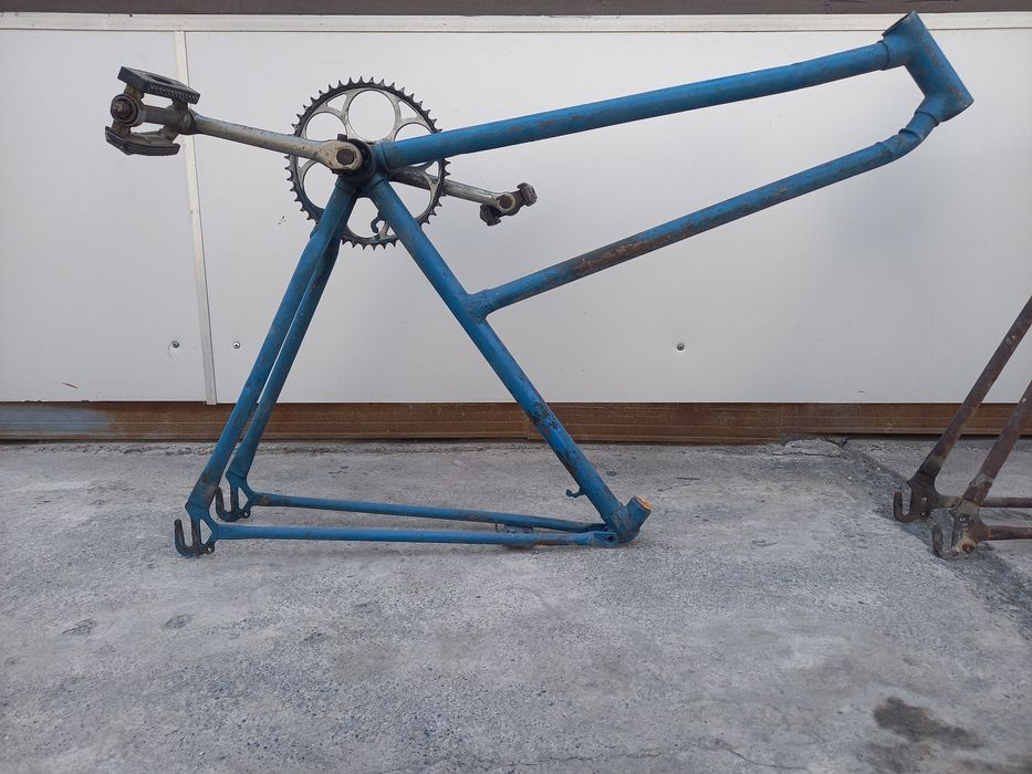 Велосипед рамалари сотилади