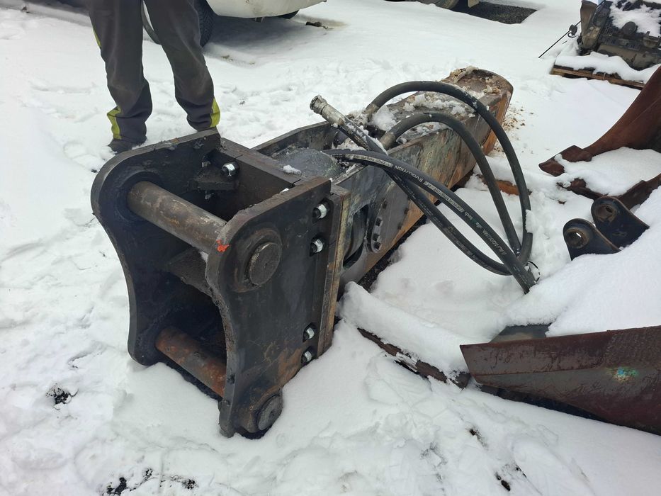 Хидравличен Чук за багер