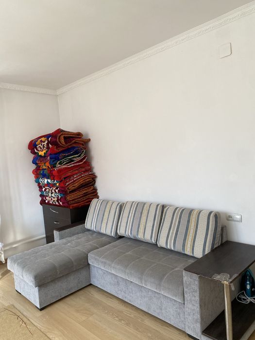 Диван б/у есть торг