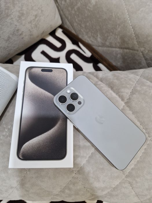 Продам Iphone 15 pro max (256Gb)