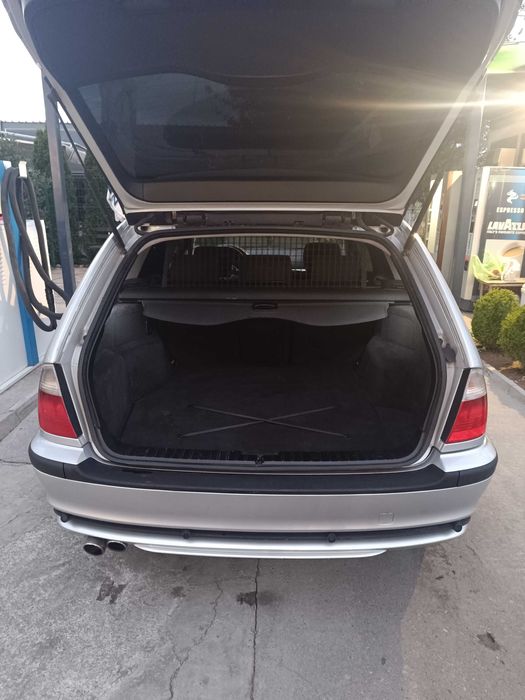 BMW 330 XI 4x4 2003 – 231 к.с., Изключително състояние!