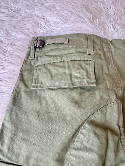 Пролетен спортен панталон