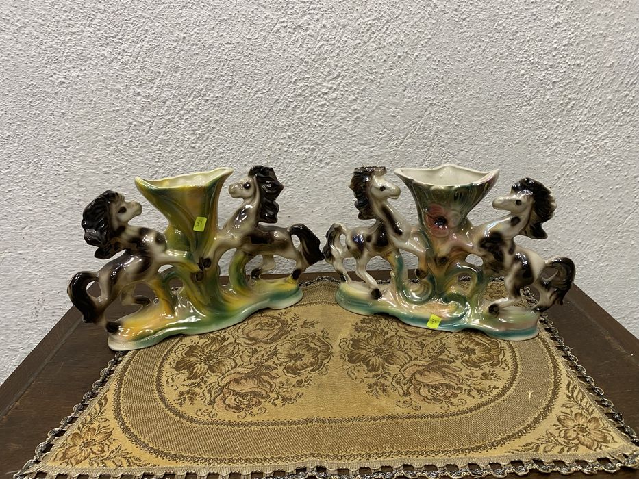 Винтидж порцеланови вази коне Declrate 1960 Италия