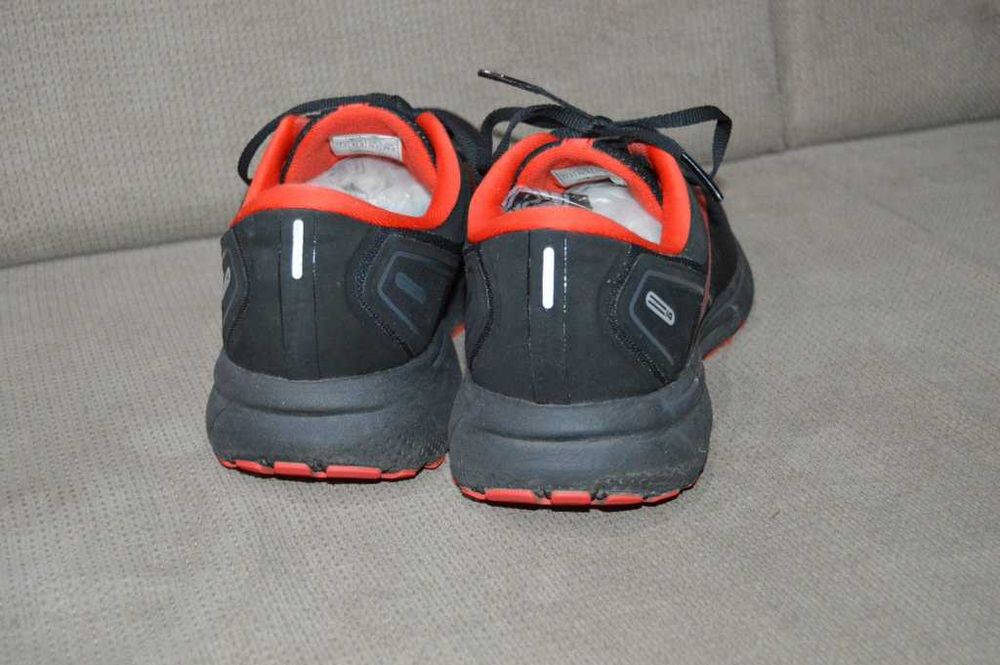 Adidasi alergare BROOKS Ghost 14 marime 45.5 Gore-tex