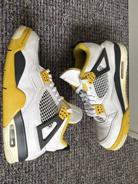 Summer sale Jordan 4 retro