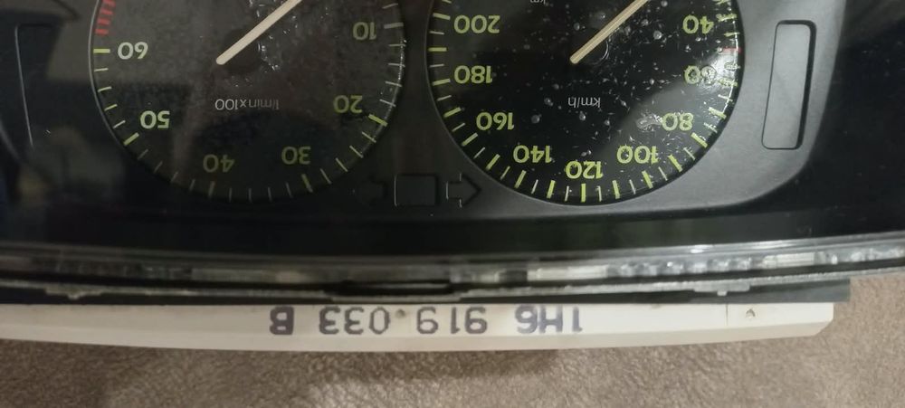 Продам спидометр для Volkswagen Golf 3 / Vento.
