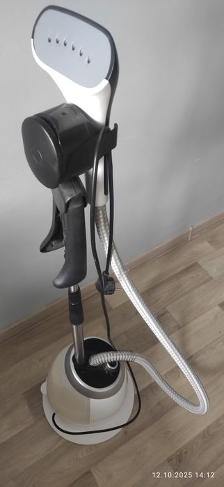 Отпариватель для одежды