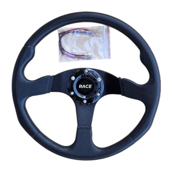 Volan sport universal cu buton de claxon