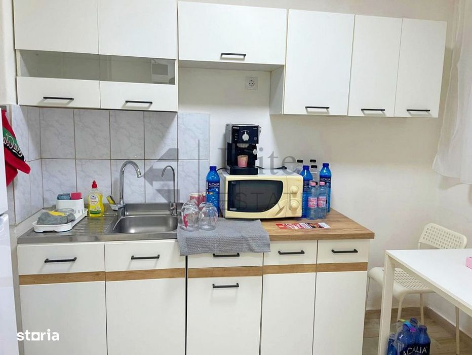 Birou ultracentral cu 2 camere de inchiriat in Oradea