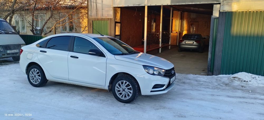 продам ладу веста