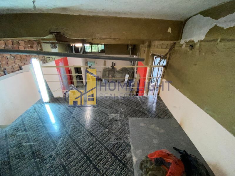 Тристаен апартамент в кв. Център