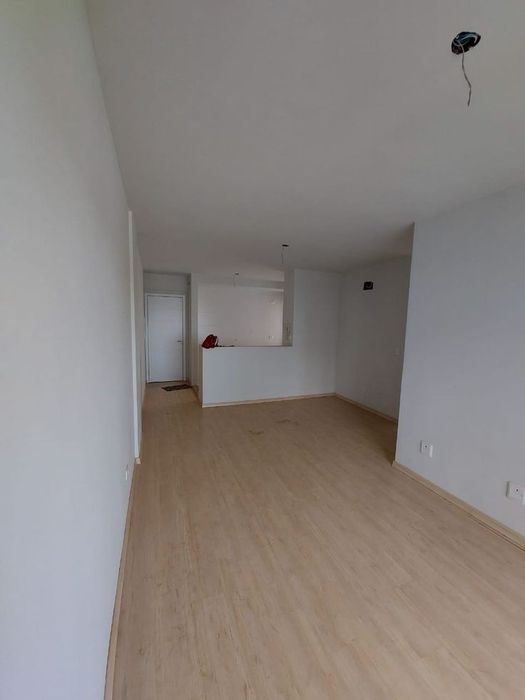 Vand case pe structura metalica - montaj rapid