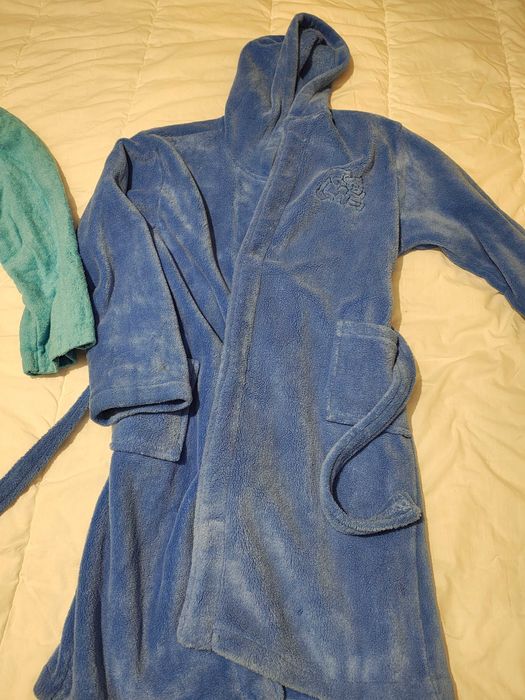 Halat baie si casa 12 13 ani