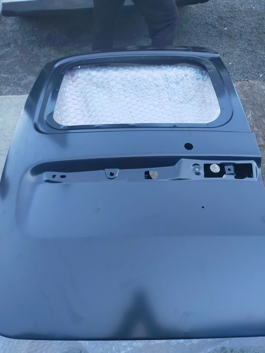 Двери лада ларгус