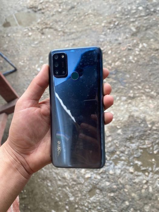 Realmi7i 128/4 holati yaxshi