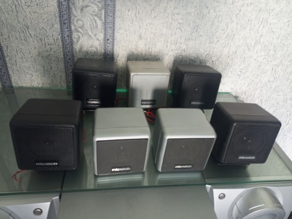 Продам сабвуфер microlab m890.