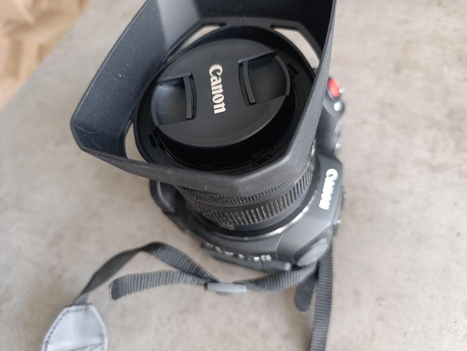 Продаётся 4к камера Canon Xc 15
