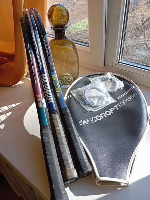 Теннисные ракетки.Чехол, струны