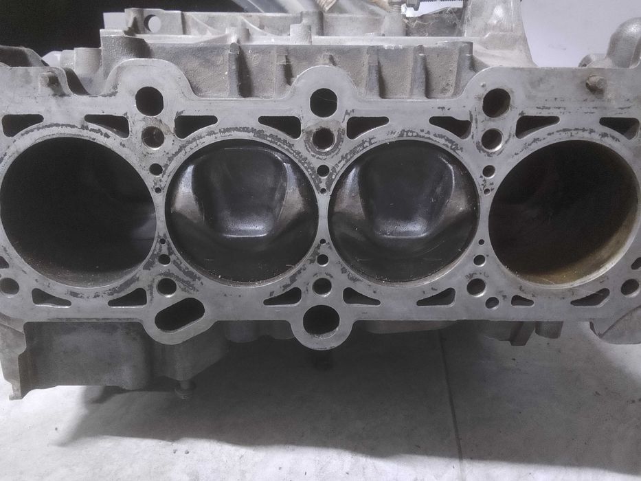 Двигатель блок WV Passat 2.0 fsi