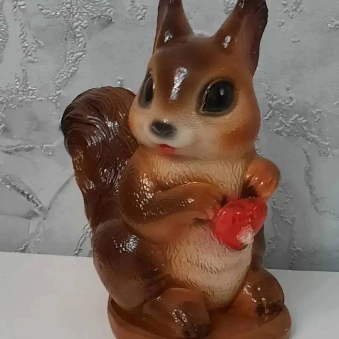 Статуэтка копилка 2025г. Из гипса.