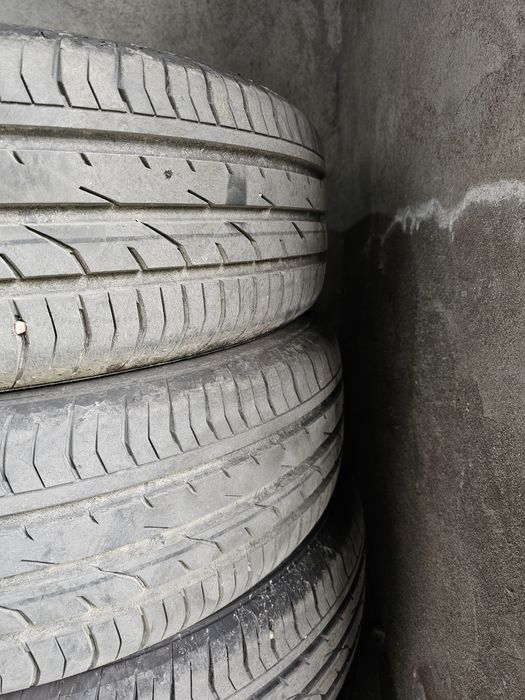 Комплект шин на кобальт continental 195/65/R15 2025г.в. почти новые