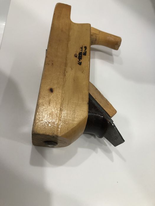 Ағаш        сүргі