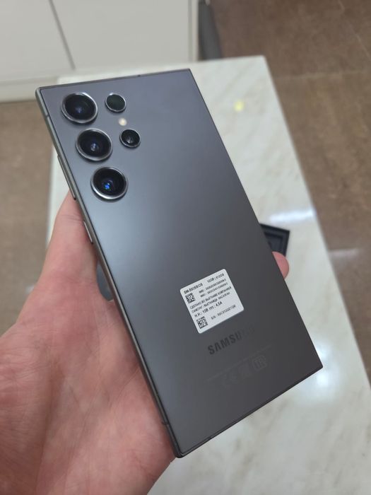 Продается Samsung S24 Ultra