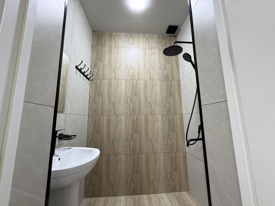 Янги тушган 4 хонали коттедж сотилади! ориентир Индекс Бозори